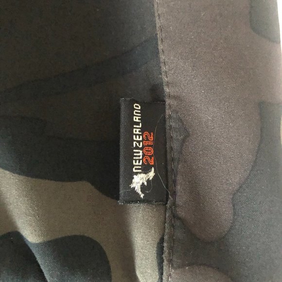 Boys Hooded Camo Jacket Size 9/10 - Picture 3 of 4